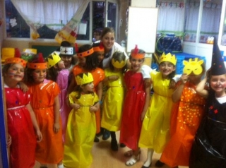 Princesas y brujitas.jpg